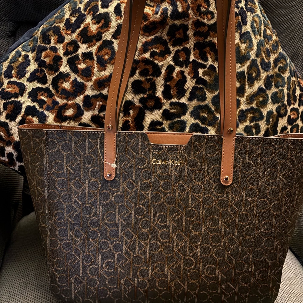 Women’s Calvin Klein purse